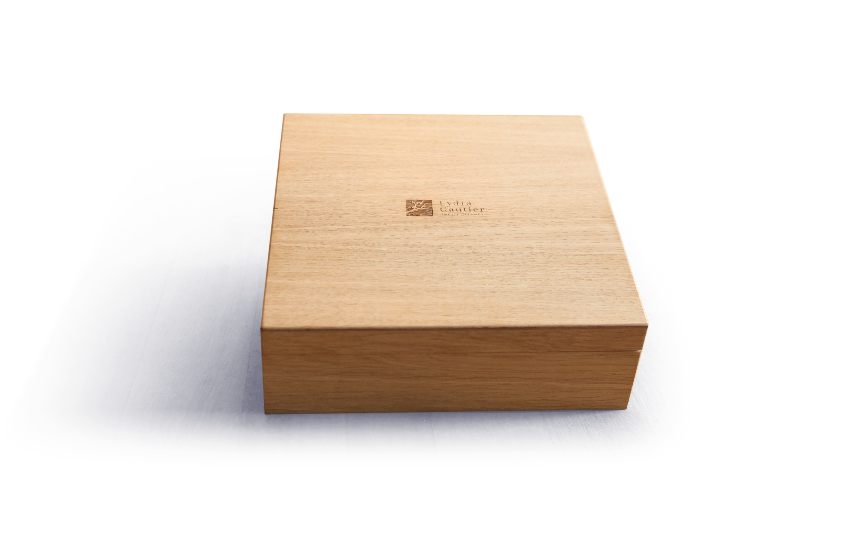Wooden box | Lydia Gautier